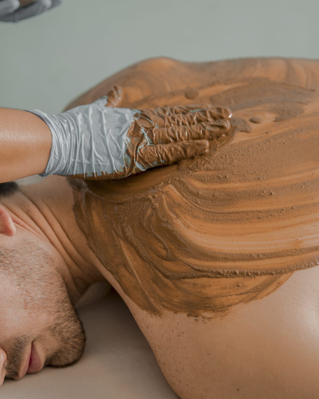 tratamientos de belleza masculinos en Barcelona